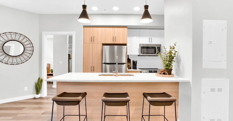 5055-216-5055 Northland Drive NW, Calgary, AB, T2L 2M8 - 3