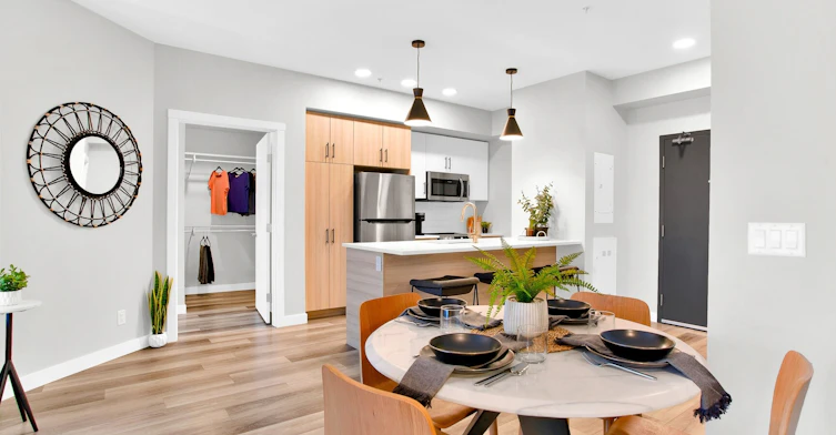 5055-216-5055 Northland Drive NW, Calgary, AB, T2L 2M8 - 5