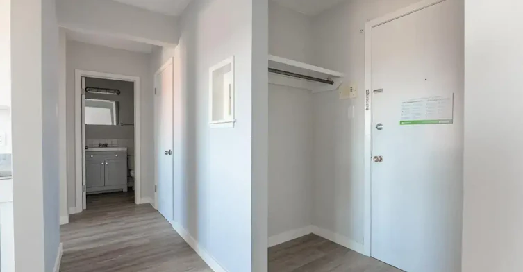 44-10003 62 Street, Edmonton, AB, T6A 2L6 - 36