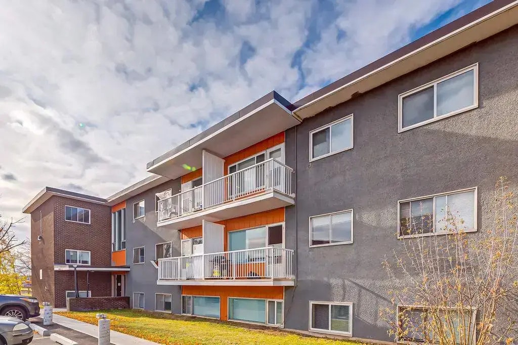 44-10003 62 Street, Edmonton, AB, T6A 2L6 - 40