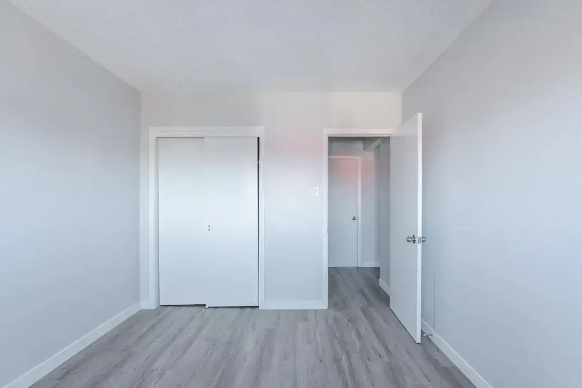 44-10003 62 Street, Edmonton, AB, T6A 2L6 - 30