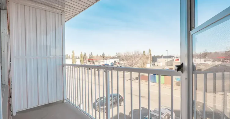 44-10003 62 Street, Edmonton, AB, T6A 2L6 - 37