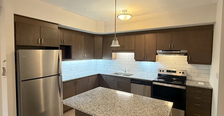 45-25 Isherwood Avenue, Cambridge, ON, N1R 0E2 - 2