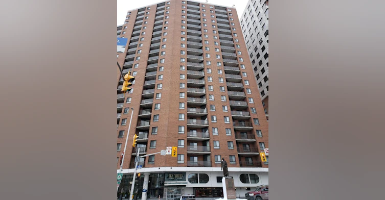 1810-130 Besserer Street, Ottawa, ON, K1N 9M9