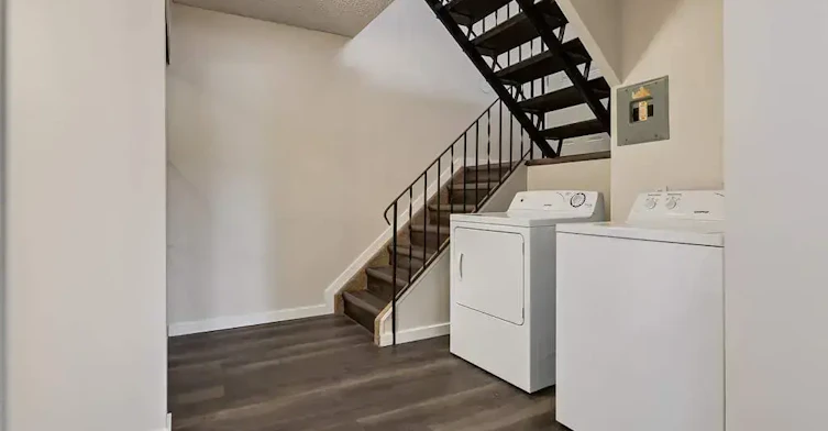 3-134 Mount Pleasant Drive, Camrose, AB, T4V 2Y1 - 3