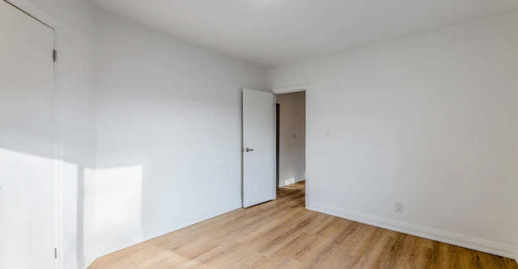 7-320 Lonsdale Road, Toronto, ON, M4V 1X4 - 10