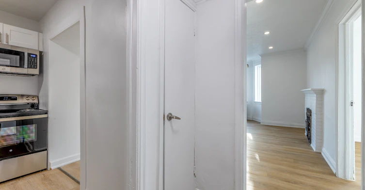 7-320 Lonsdale Road, Toronto, ON, M4V 1X4 - 16