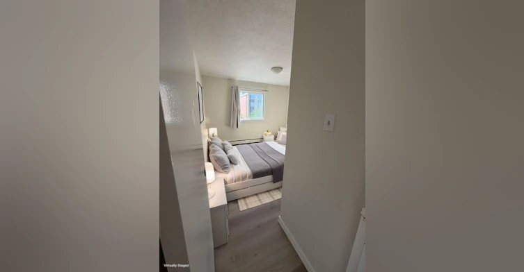 11240 124th Street, Edmonton, AB, T5M 0J8 - 10