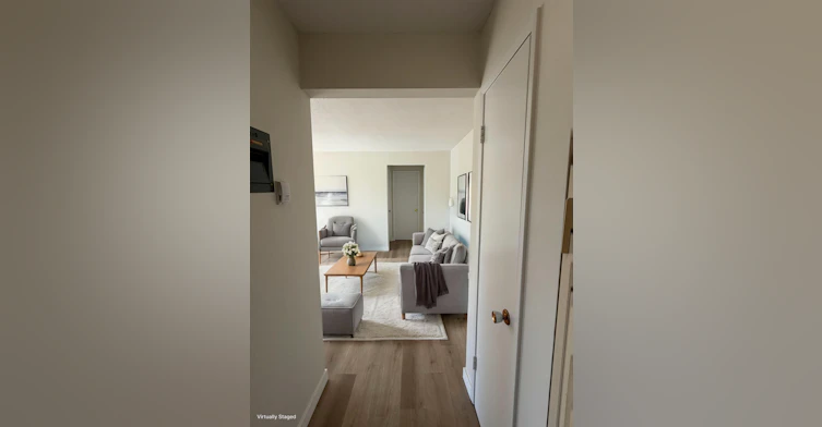 11240 124th Street, Edmonton, AB, T5M 0J8 - 4