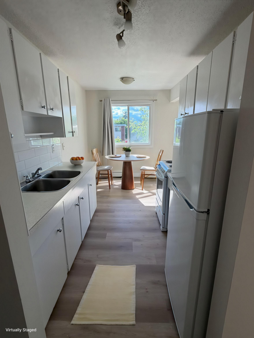 11240 124th Street, Edmonton, AB, T5M 0J8 - 5
