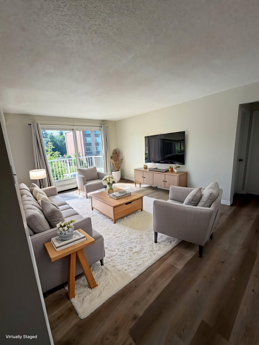 11325 124th Street, Edmonton, AB, T5M 0K2 - 2