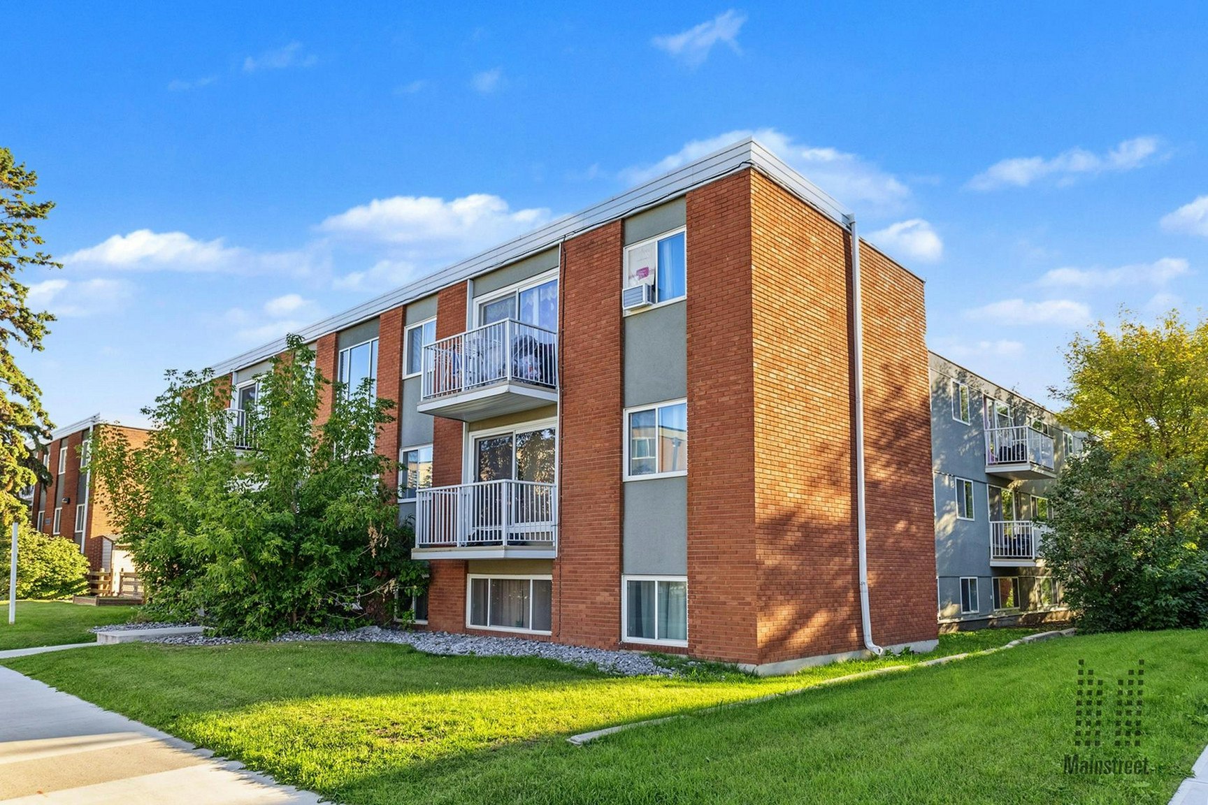 11325 124th Street, Edmonton, AB, T5M 0K2 - 18