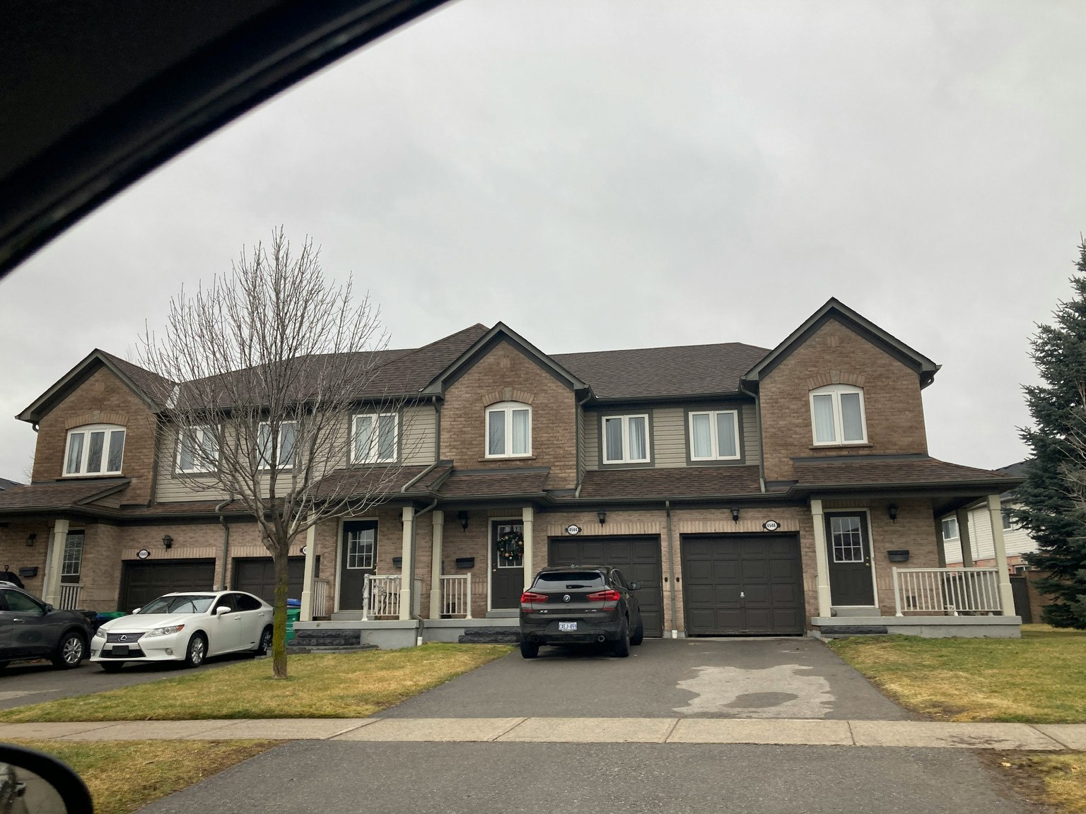 92-675 Huntington Ridge Drive, Mississauga, ON, L5R 4H7 - 2