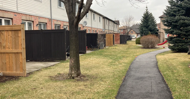92-675 Huntington Ridge Drive, Mississauga, ON, L5R 4H7 - 4