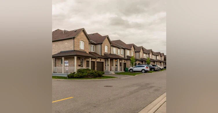 92-675 Huntington Ridge Drive, Mississauga, ON, L5R 4H7