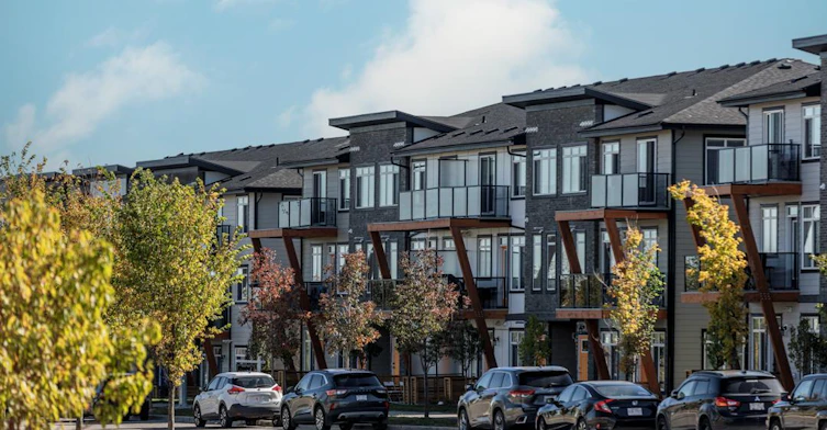 19604-4613 Seton Drive, Calgary, AB, T3M 0M2 - 2