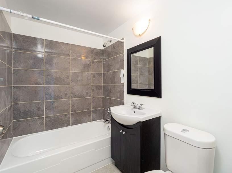 51 Owen Street, Penetanguishene, ON, L9M 1N4 - 2