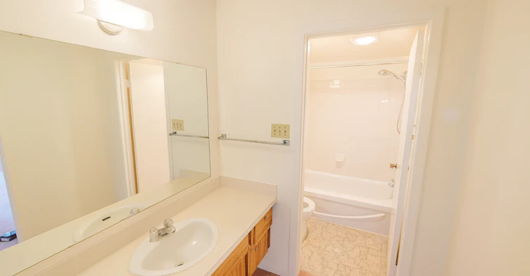 18238 91 Avenue Northwest, Edmonton, AB, T5T 1T6 - 13