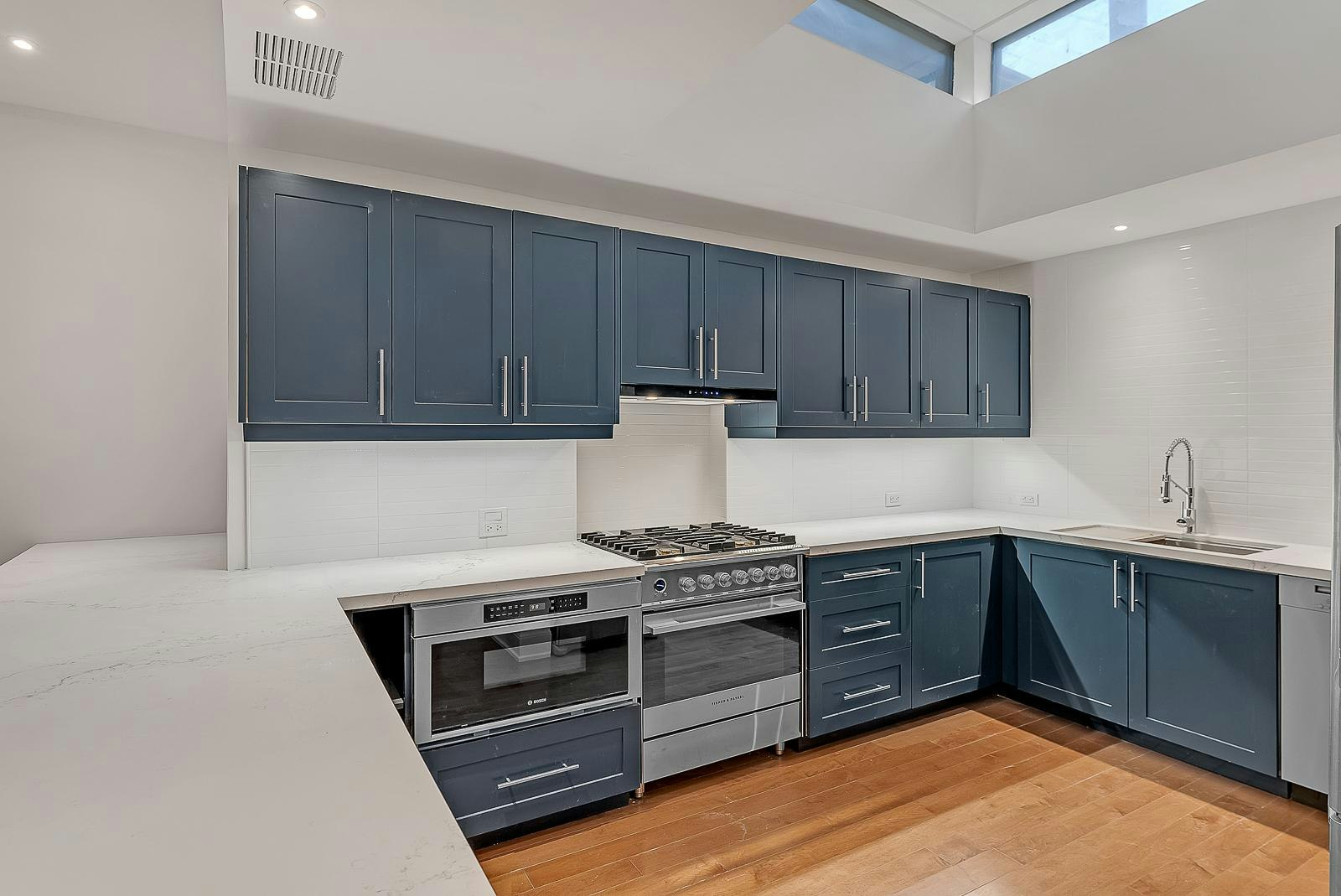 2nd Floor-180 Strachan Avenue, Toronto, ON, M6J 2S9 - 10