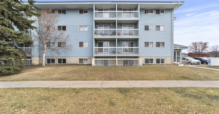 127-103-127 Mount Pleasant Drive, Camrose, AB, T4V 3G4