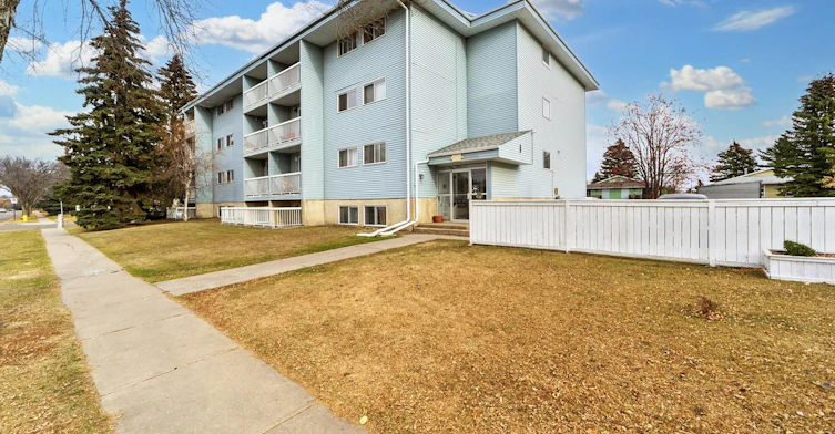 127-206-127 Mount Pleasant Drive, Camrose, AB, T4V 3G4 - 5
