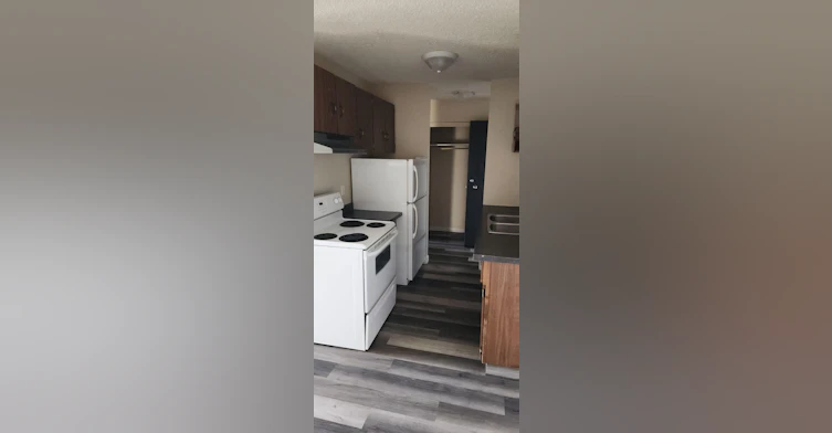 127-304-127 Mount Pleasant Drive, Camrose, AB, T4V 3G4 - 9