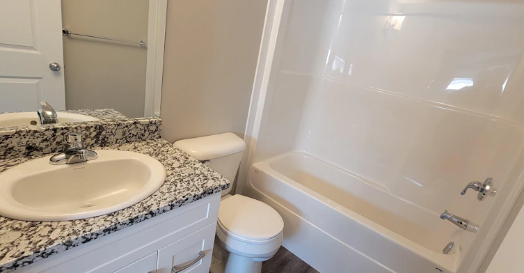 355 Olson Lane, Saskatoon, SK, S7V 1N4 - 6