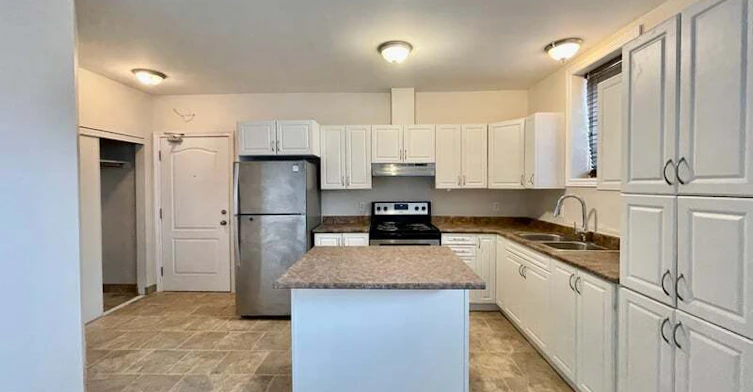 11-897 Notre Dame Street, Russell, ON, K0A 1W1 - 2