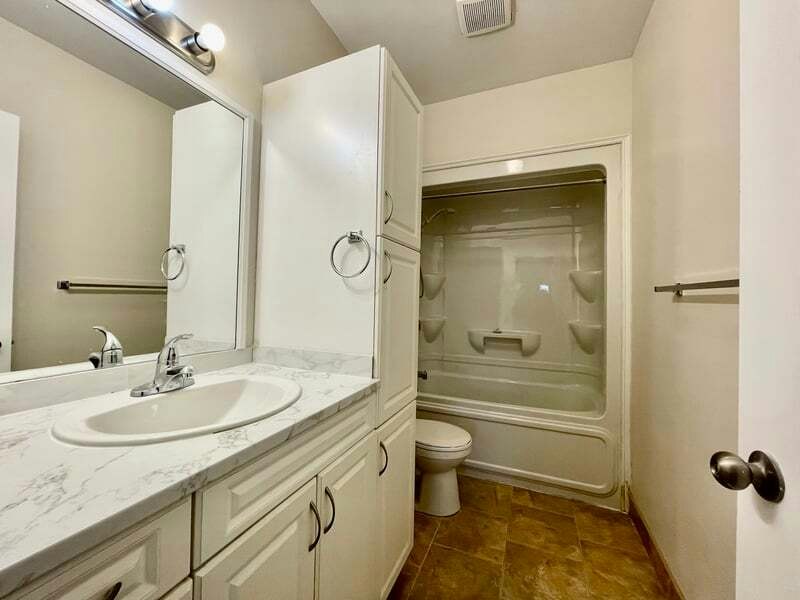 11-897 Notre Dame Street, Russell, ON, K0A 1W1 - 9