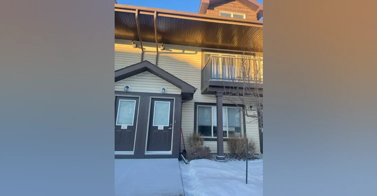 604 62 Street SW, Edmonton, AB, T6X 0K4