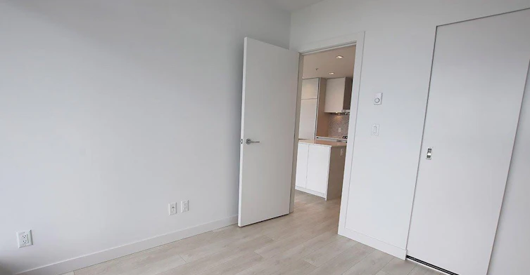 4670 Assembly Way, Burnaby, BC, V5H 0H3 - 17