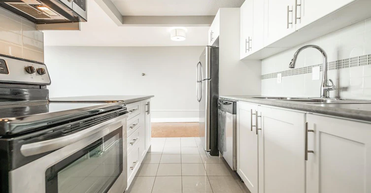 350-0509-360 Douglas Street, Victoria, BC, V8V 2P5 - 2
