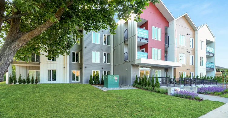 0220-10129 Fifth Street, Sidney, BC, V8L 0E2 - 7