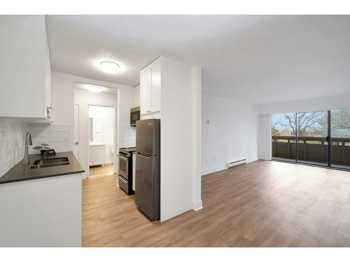 0105-1002 Mckenzie Avenue, Saanich, BC, V8X 4B5 - 10