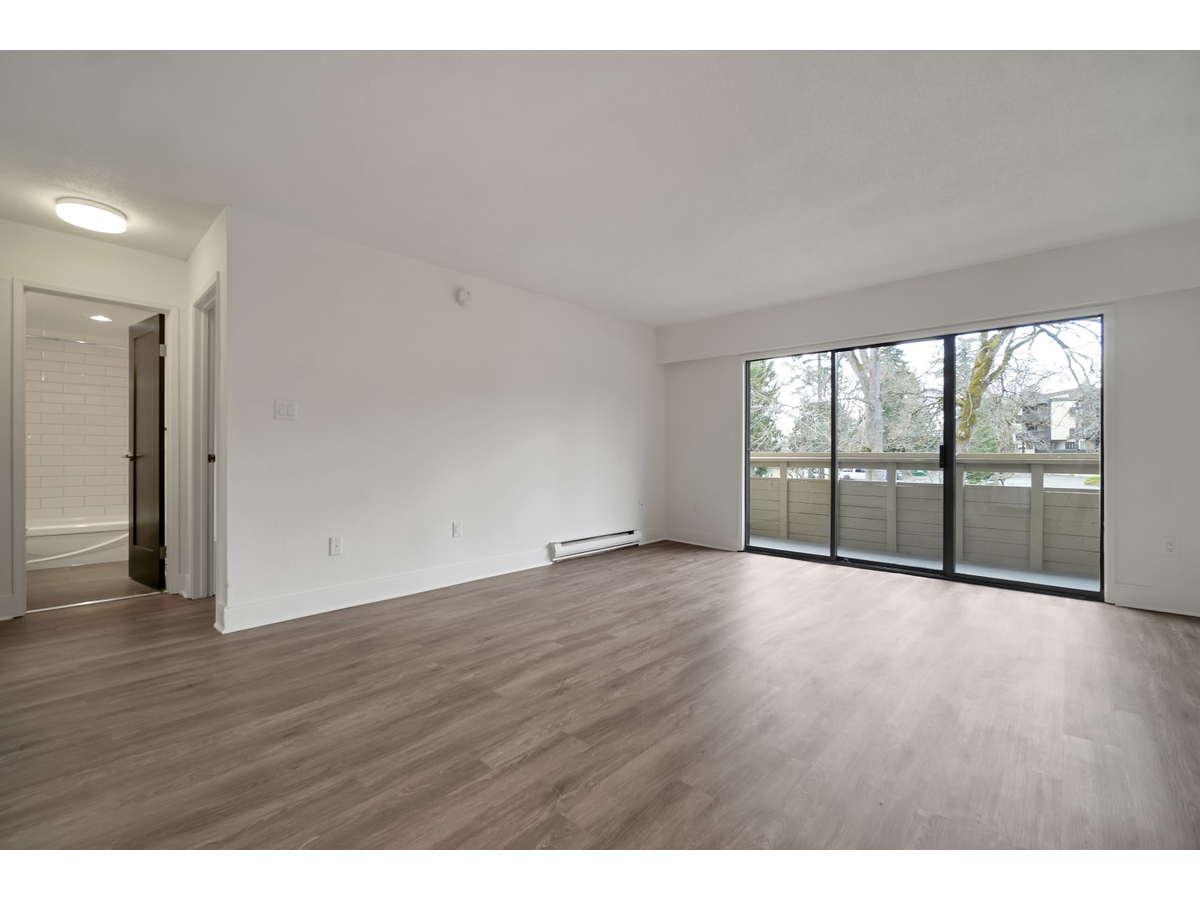 0105-1002 Mckenzie Avenue, Saanich, BC, V8X 4B5 - 20