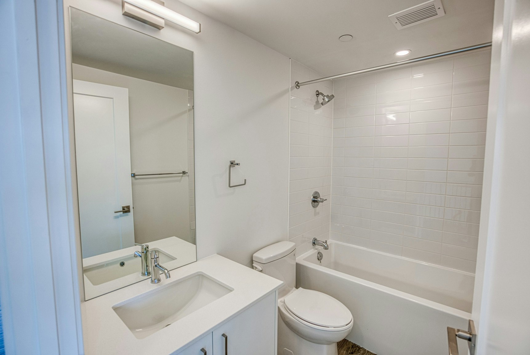 1050 Bank Street, Ottawa, ON, K1S 3X2 - 29