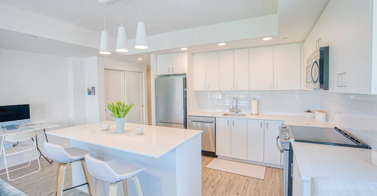 1050 Bank Street, Ottawa, ON, K1S 3X2 - 11