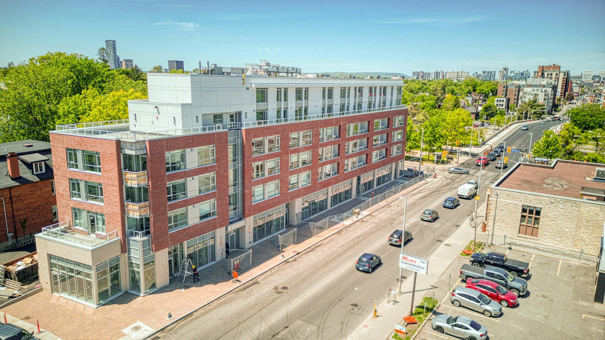 1050 Bank Street, Ottawa, ON, K1S 3X2
