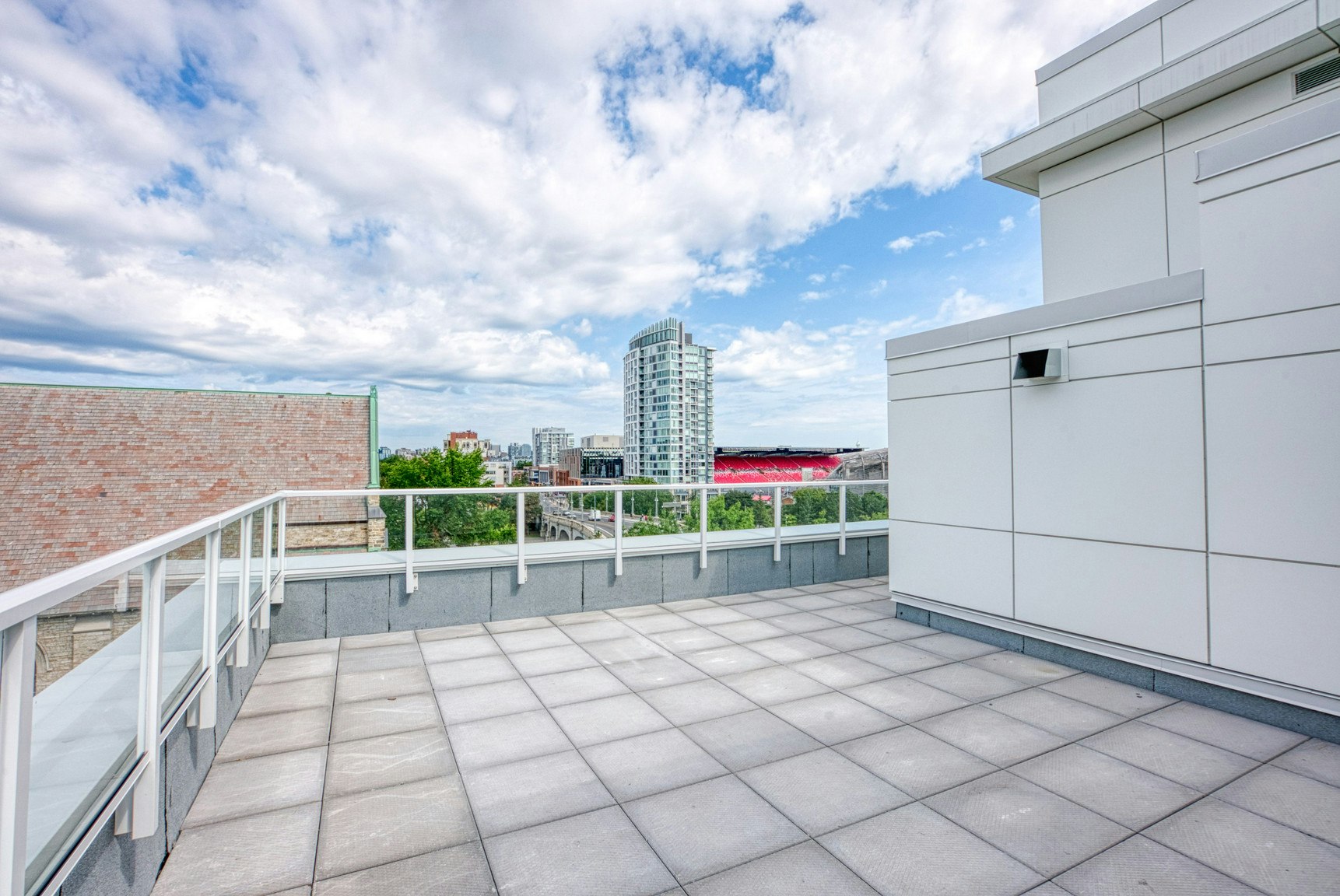 1050 Bank Street, Ottawa, ON, K1S 3X2 - 20