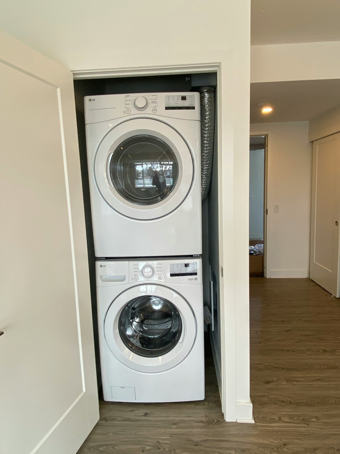 1050 Bank Street, Ottawa, ON, K1S 3X2 - 18