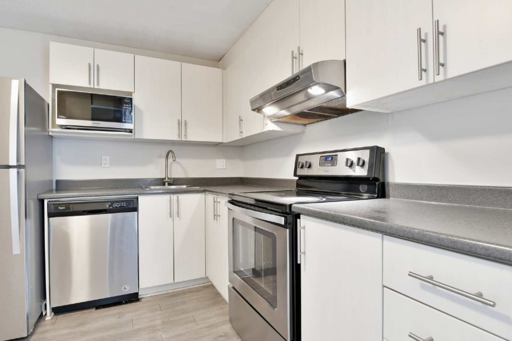 73-10 Deerfield Drive, Ottawa, ON, K2G 3R7 - 2