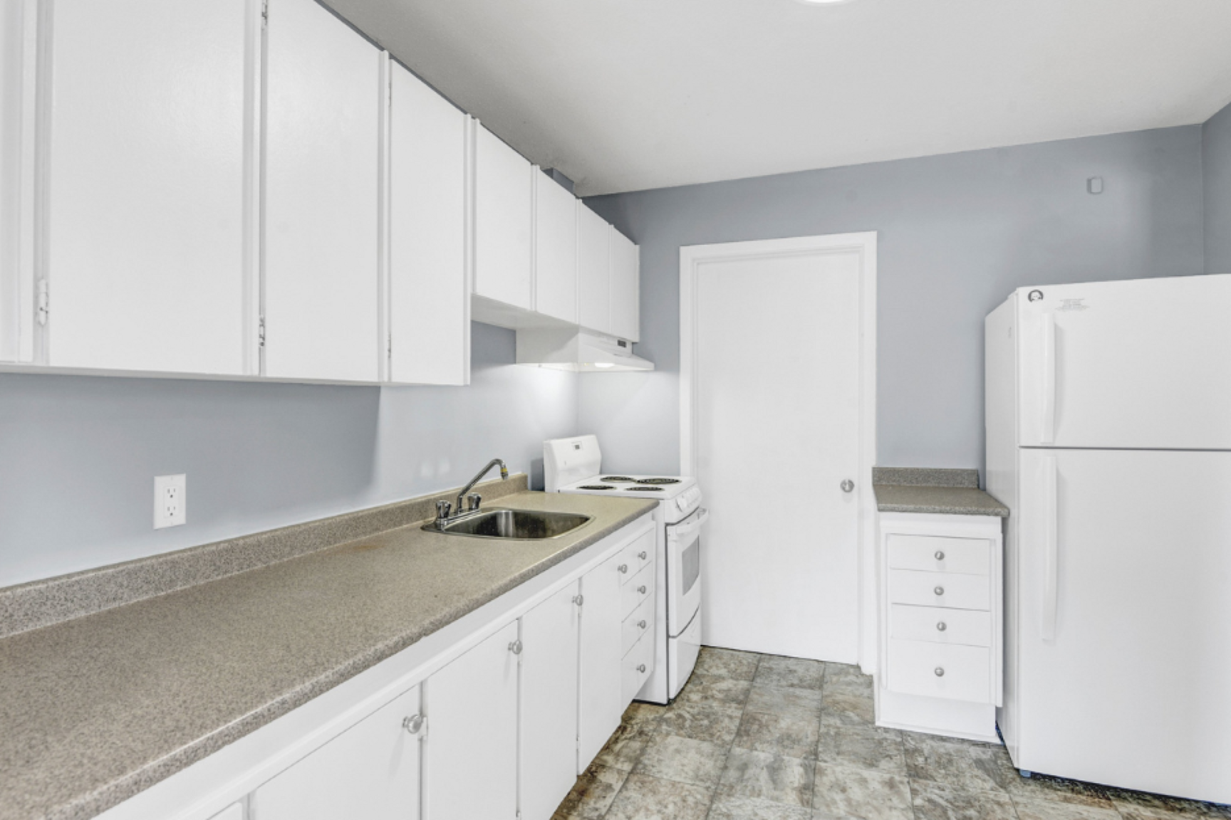 161-1343 Meadowlands Drive, Ottawa, ON, K2E 7E8 - 7