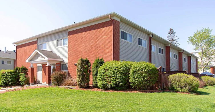 1343 Meadowlands Drive, Ottawa, ON, K2E 7E8 - 10