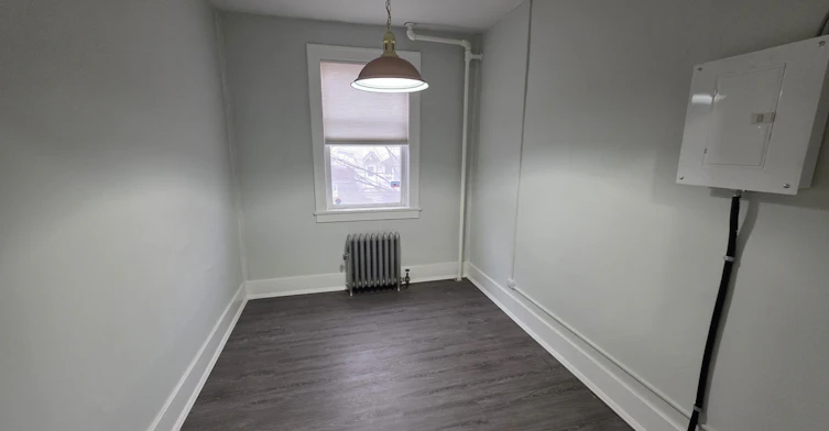 5-1900 Garnet Street, Regina, SK, S4T 2Z4 - 5