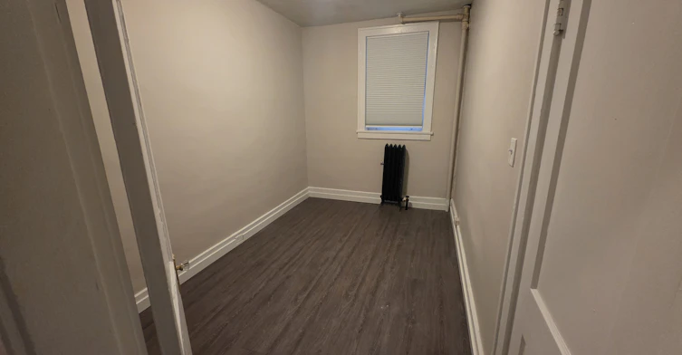 1-1900 Garnet Street, Regina, SK, S4T 2Z4 - 8