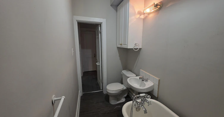 1-1900 Garnet Street, Regina, SK, S4T 2Z4 - 2