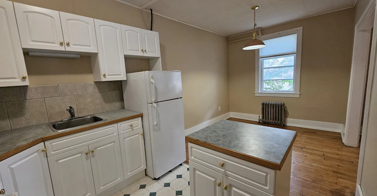 7-1900 Garnet Street, Regina, SK, S4T 2Z4 - 3