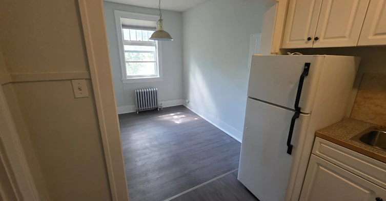 9-1900 Garnet Street, Regina, SK, S4T 2Z4 - 4