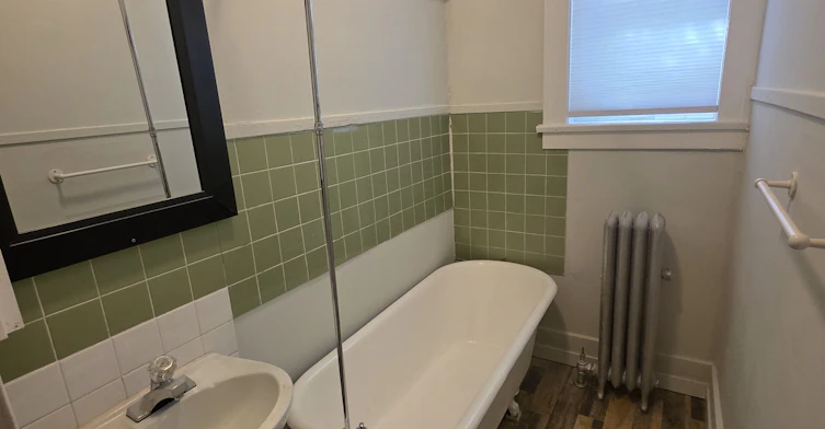 9-1900 Garnet Street, Regina, SK, S4T 2Z4
