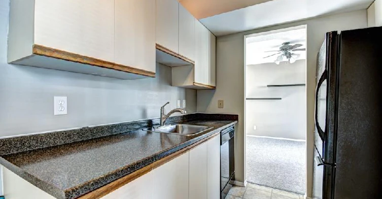 1-307 Ashton Avenue, Ottawa, ON, K1Z 6T5 - 12